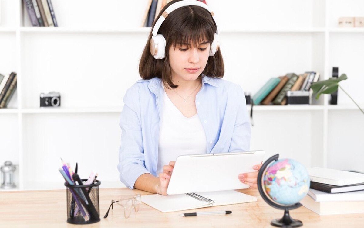 Hướng dẫn luyện nghe IELTS từ cơ bản đến nâng cao