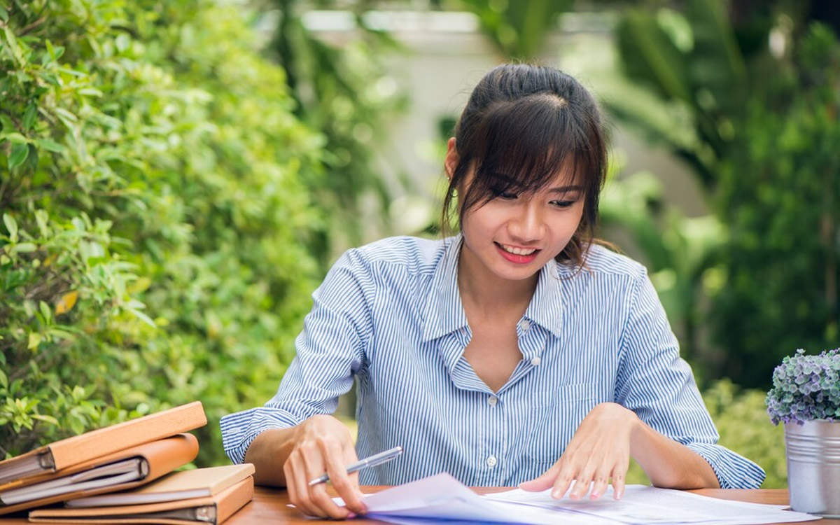 Lộ trình chi tiết tự học IELTS từ con số 0 cho người mới bắt đầu