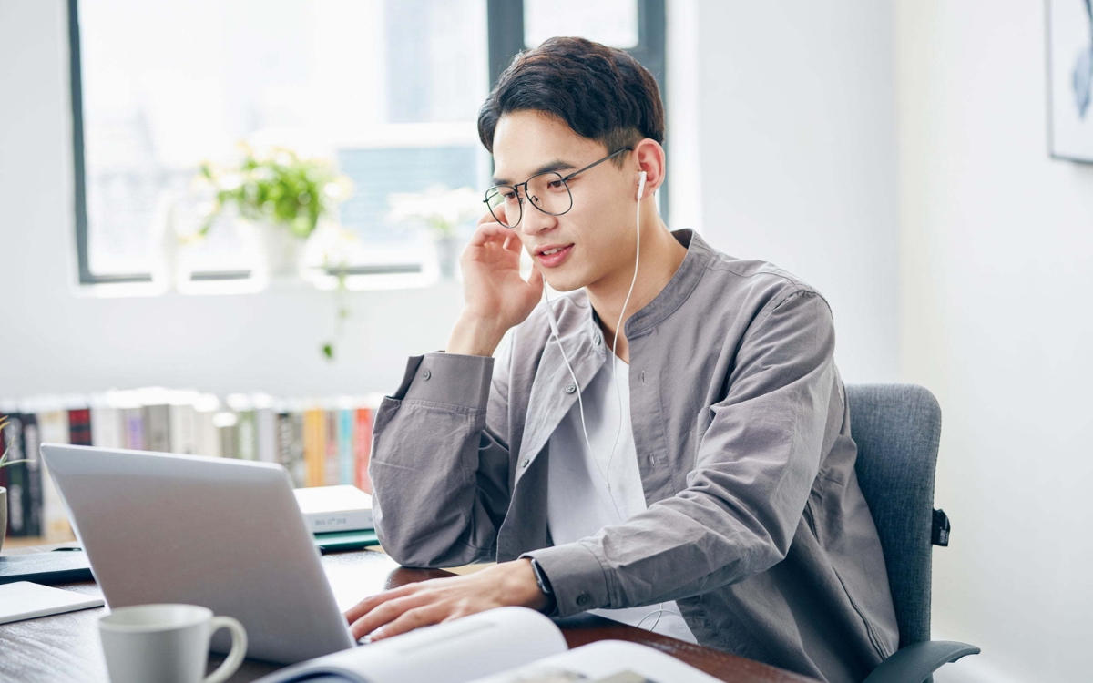 Học IELTS để xin việc Freelancer dễ dàng