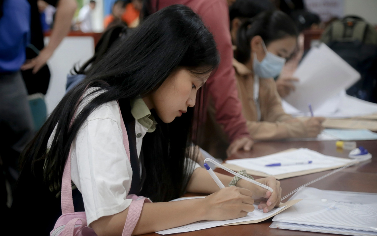 Gửi trả kết quả thi IELTS