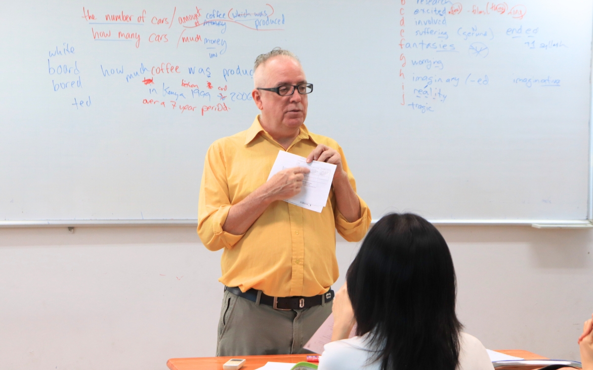 Học IELTS để xin việc ngành giáo dục